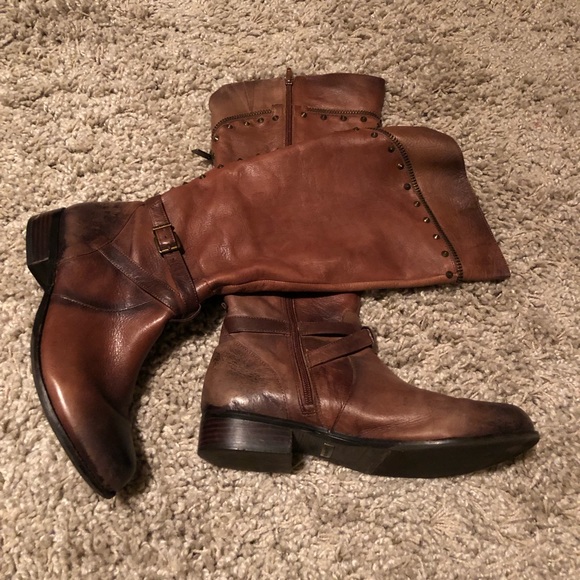 Gianni Bini Shoes - Gianni Bini Leather Boots
